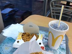 -麦当劳(烟台海港路店)