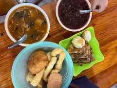 -逍遥镇刘相五胡辣汤豆沫馆(康复中街店)