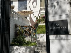 -Mark&Mars Restaurant