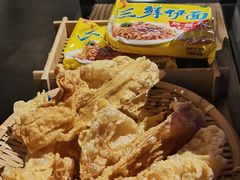 -尚尚仙·酸汤猪手·猪肚鸡火锅(华联万柳购物中心店)