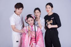 点击看大图 -盘子女人坊古装写真摄影(厦门总店)