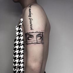 -蜉蝣刺青纹身定制