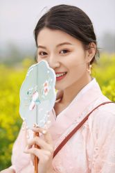 -唯一视觉婚纱摄影(李家村店)
