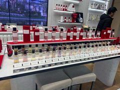 -Dior迪奥(上海世茂广场店)