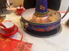 -毛辣果·贵州红酸汤牛肉火锅(西单店)