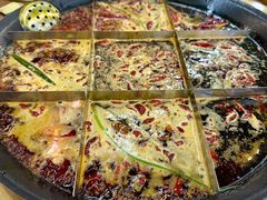 -正南齊北重庆老火锅(光华村直营店)