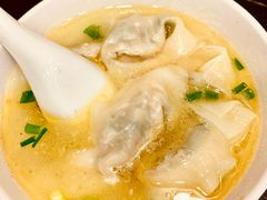 荠菜馄饨-永祥生煎馆