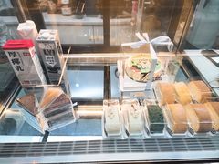-七叔是岛民(花基新村店)