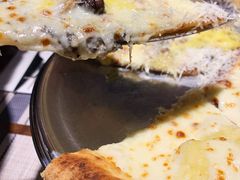 黑松露披萨-Primo·丽莫意大利窑烤披萨