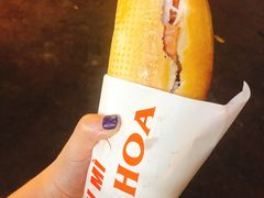 -Bánh Mì Huynh Hoa