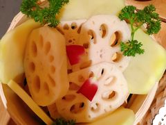 -白乐天毛肚火锅馆(解放碑店)