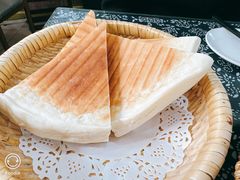 -八两八金·莱芜特色炒鸡(市南漳浦路店)