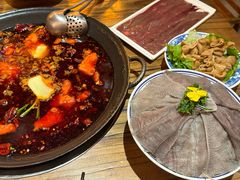 -旧街市鲜货老火锅(大光路店)