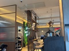 -必胜客(尹山湖歌林公园店)