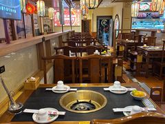 -沸炉重庆老火锅(军事博物馆店)