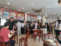 大堂-鲜得来排骨年糕(即墨路店)
