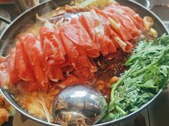 部队锅-MI WU FACTORY米屋美食工厂餐厅(绿地店)