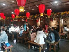 -一品江湖烧烤餐厅