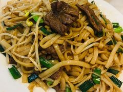 干炒牛河-瑞记湛江鸡饭店·粤西第一鸡(粤垦店)