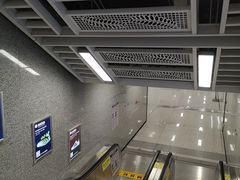 -建业路(地铁站)