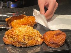 -Salon de The de Joel Robuchon(外滩18号店)