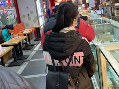 -白玉兰食品(中山公园龙之梦店)