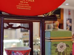 -深圳富苑皇冠假日套房酒店