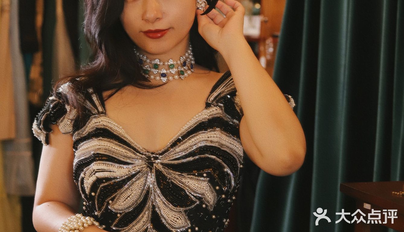 ‼️秒变盖茨比女孩！100年前的古董裙真香~