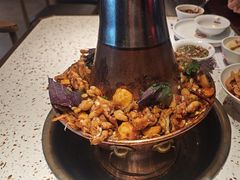 -老佛爷铜炉蛙锅(东门老街店)