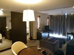 -青岛海尔洲际酒店