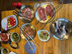 -金刚山黑牛炭火自助烤肉(西大望路店)