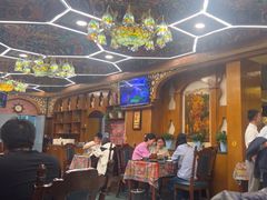 -乡村馕坑肉·烧烤·新疆菜·本地人更爱吃(阿勒泰首店)