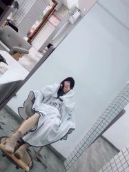 -HANYI韩艺形象店