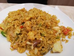 咖喱海鲜炒饭-喜莲咖啡