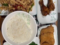 -老乡鸡(上海白玉兰广场店)