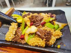 -老码头黑皮肘子锅包肉熏酱水饺(文政街店)