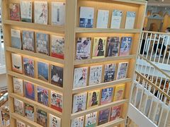 -猫的天空之城概念书店(北戴河蔚蓝海岸店)
