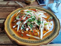 爆炒猪鼻筋-酒窝窝大排档(威远店)