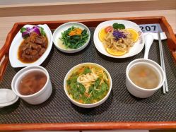 -东方幸福月子会所(301西侧店)