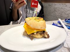 -必胜客(滨江店)