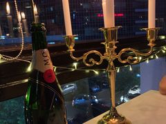 -Bo Lounge & BOA Club
