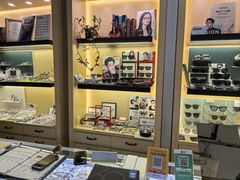 -康利眼镜·蔡司战略合作店(龙泉书房店)