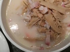 -蓝鲸(国浩路店)