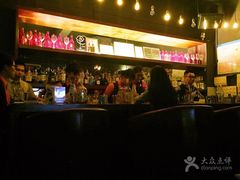 -HUNTING BAR亨霆鸡尾酒馆(越秀淘金店)