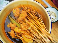 -拈签一笑黄牛肉辣卤串串