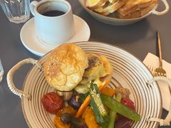 -玲婧胡同·生日蛋糕·餐厅(嘉里城店)