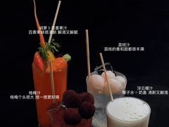 -三出山火锅(南京万象天地店)