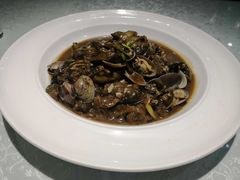 花蚬子炖茄子-品味居·首店·大连鲜活海鲜大连菜(东港店)