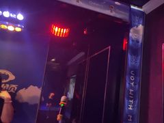 -唱吧麦颂KTV(松江五龙商业广场店)