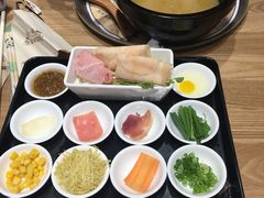 -妈妈故事米线(市府恒隆店)